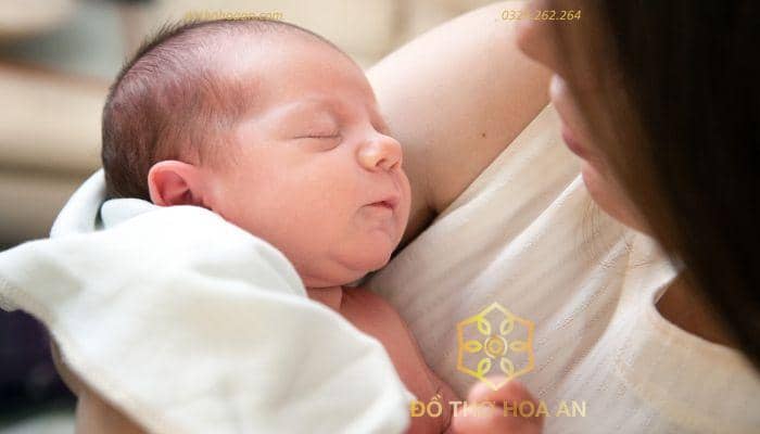 Ngày đầy tháng của trẻ sẽ được dựa vào lịch âm để tính Ngày đầy tháng của trẻ sẽ được dựa vào lịch âm để tính