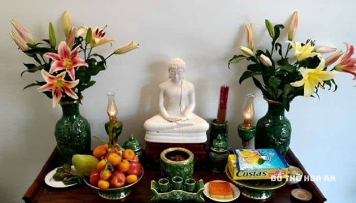Bàn thờ Phật bà kiêng kị đặt tượng các vị thần khác