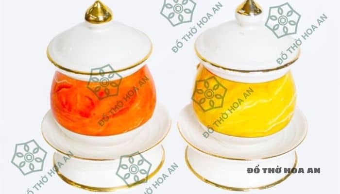 Hũ, chóe đựng muối, gạo cúng phải dùng mới Hũ, chóe đựng muối, gạo cúng phải dùng mới