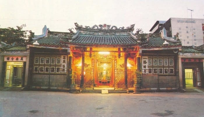 Ngày lễ quan trọng trong thờ cúng của người Hoa Ngày lễ quan trọng trong thờ cúng của người Hoa