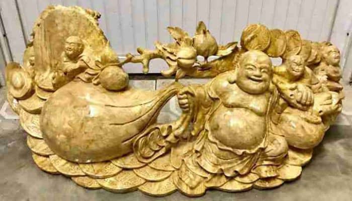 Tượng Phật Di Lặc bằng gỗ Nu Nghiến Tượng Phật Di Lặc bằng gỗ Nu Nghiến