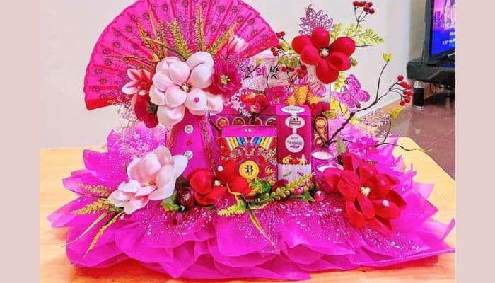 Sắm lễ chay hoặc lễ mặn đều được Sắm lễ chay hoặc lễ mặn đều được