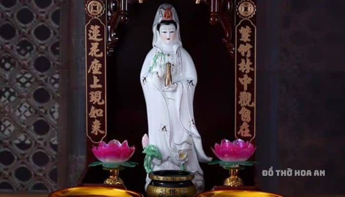 Khi lựa chọn tượng Phật Bà Quan Âm trong phong thủy, quan trọng nhất đó chính là khuôn mặt